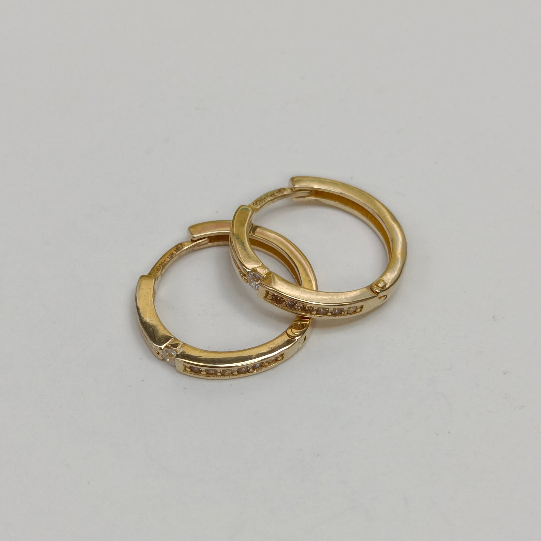 ARETES ARRACADAS C CIRCONIAS 14K 2.3 GR (NUEVO)