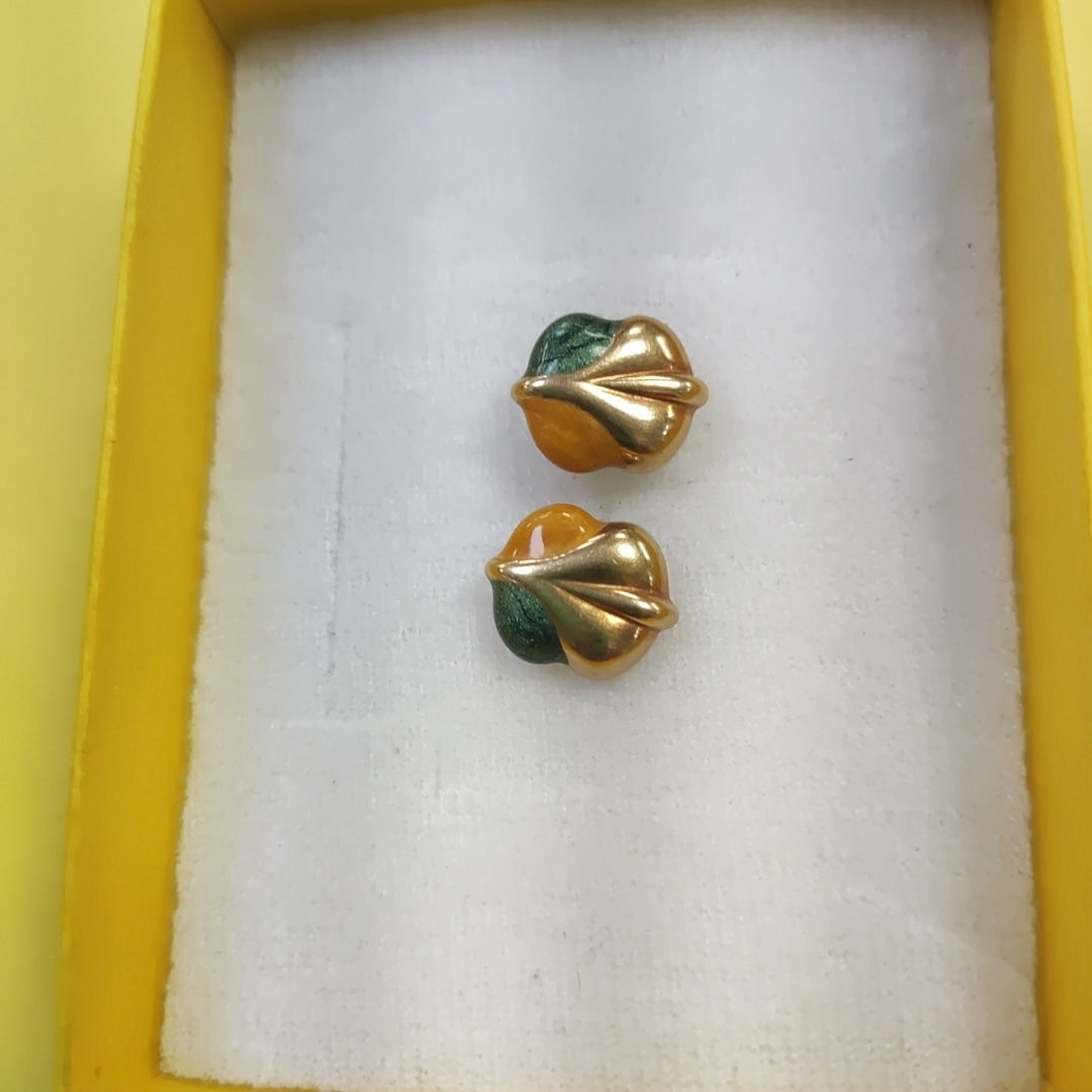 ARETES PAR ORO 14 K 1.8 GRMS (SEMINUEVO)