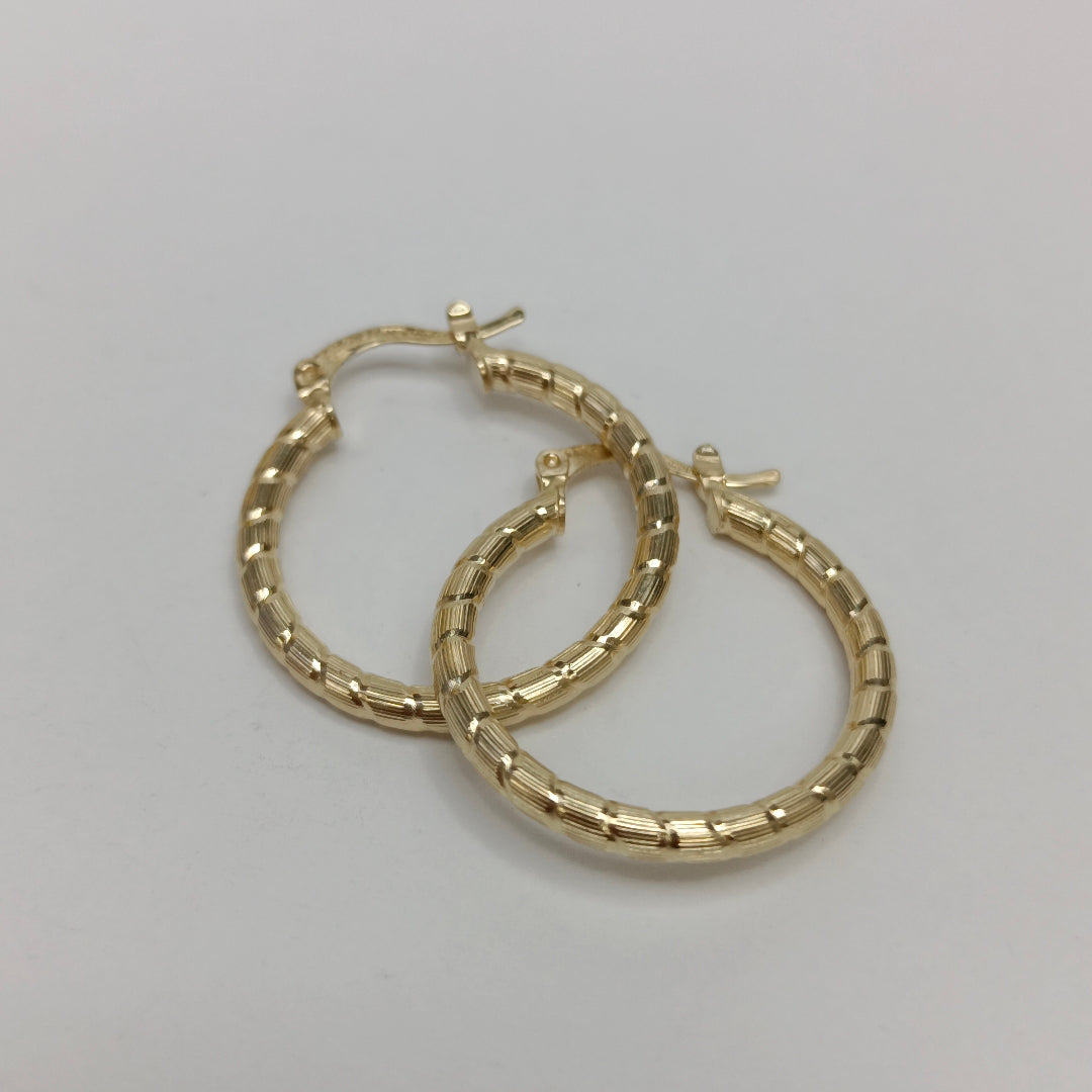 ARETES ARRACADAS LABRADAS 14K 3.3 GR (NUEVO)