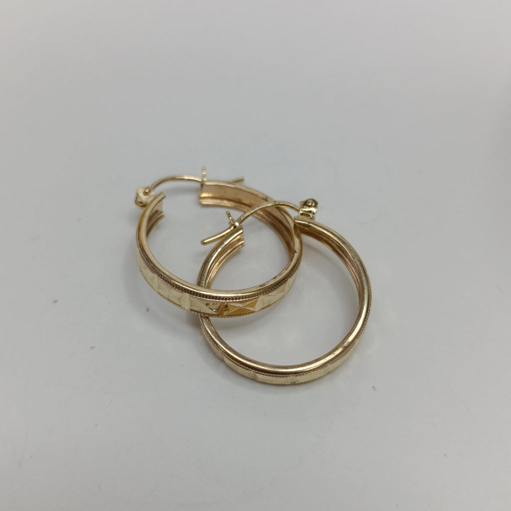 ARETES ARRACADAS LABRADAS 10K 2.3 GR (NUEVO)