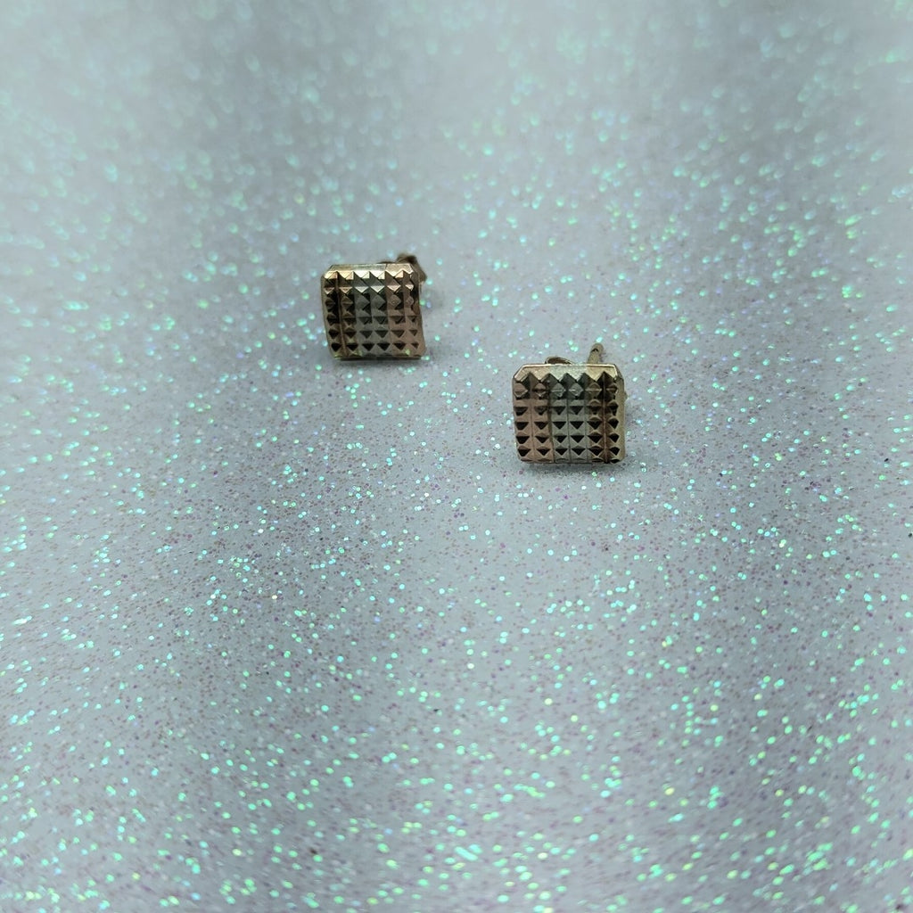 BROQUELES PAR ORO COMBINADO 14 K 1.2 GRMS (SEMINUEVO)
