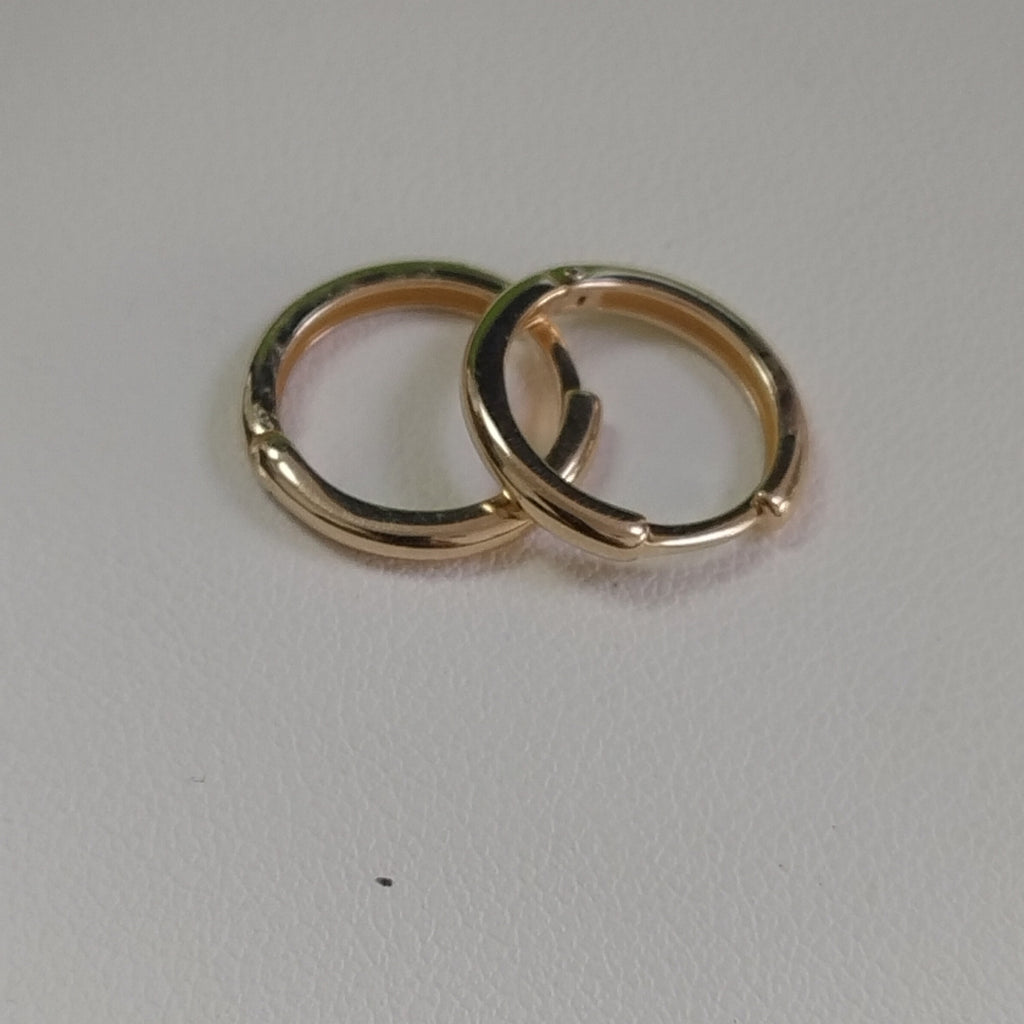 ARETES HUGGIES LISAS 14K 1.5 GR (NUEVO)
