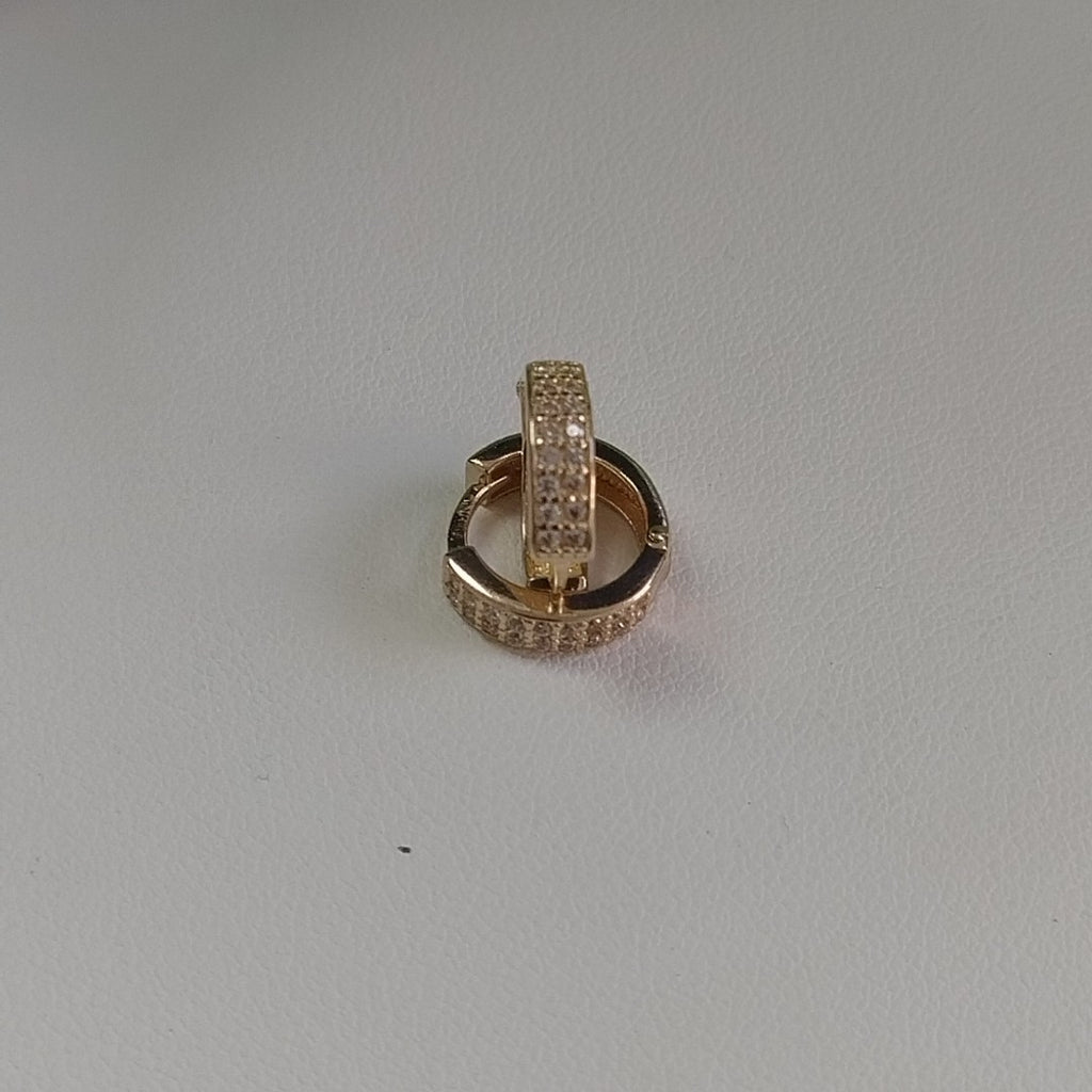 ARETES HUGGIES C CIRCONIA 14K 2.1 GR (NUEVO)