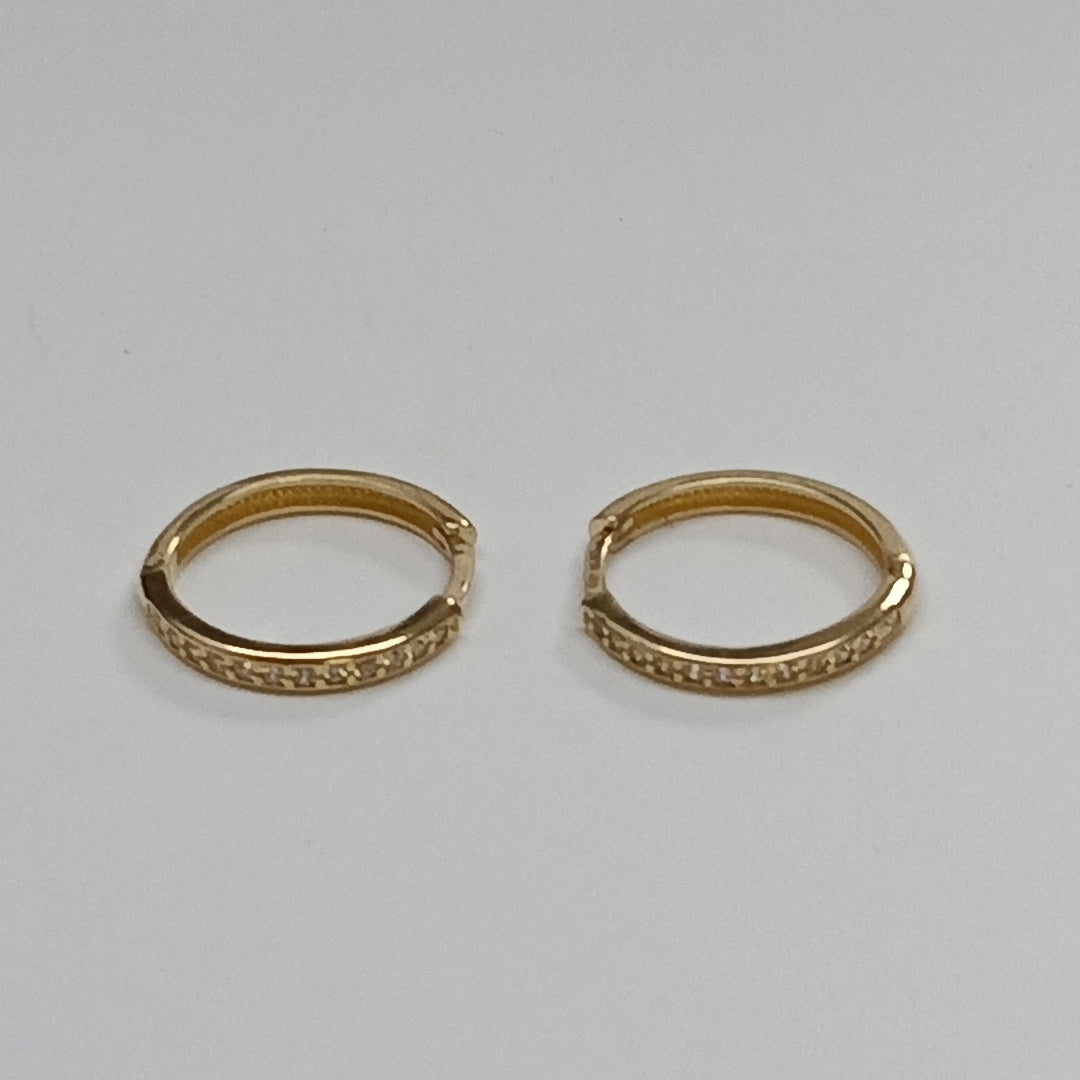 ARETES HUGGIES C CIRCONIA 14K 1.8 GR (NUEVO)