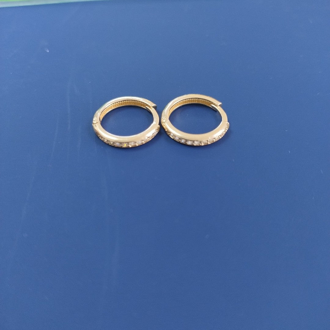 ARETES HUGGIES C CIRCONIA 14K 1.6 GR (NUEVO)