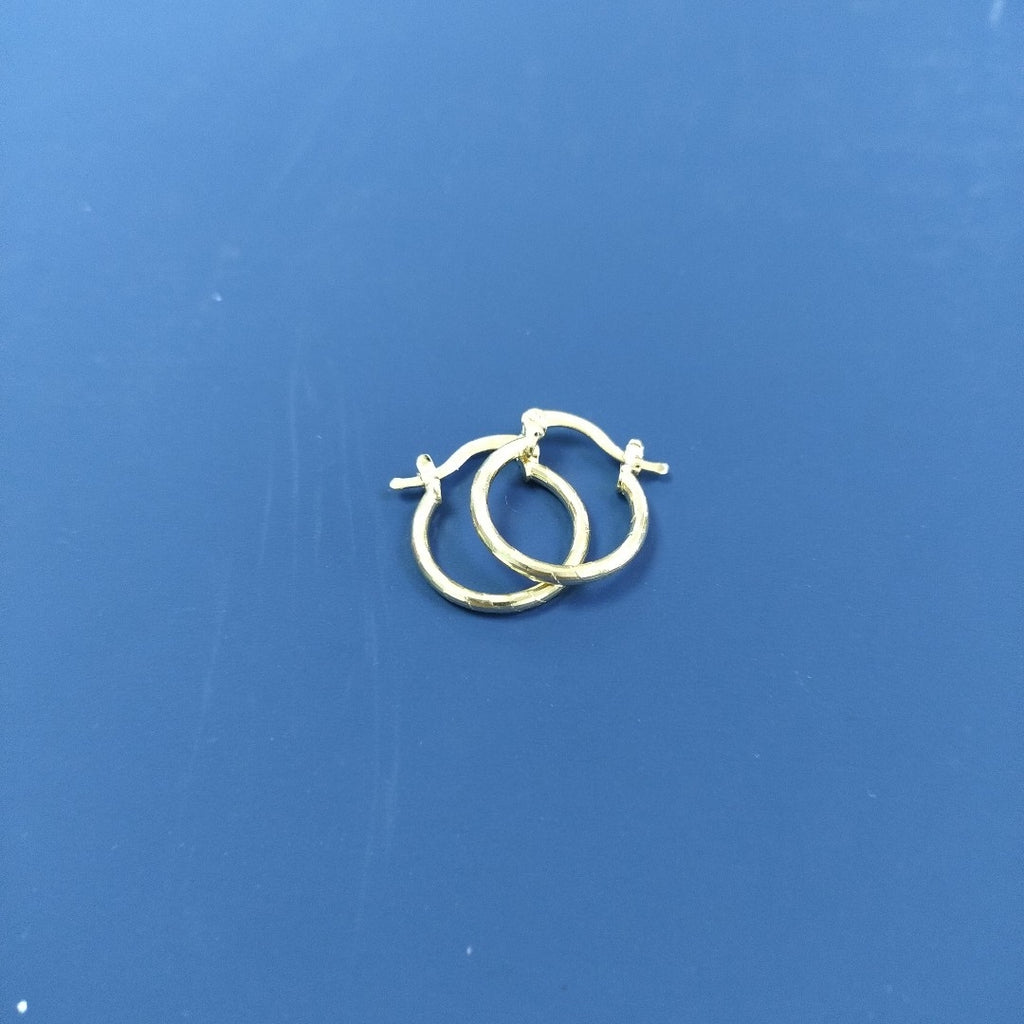 ARETES ARRACADAS ESTRIADAS 14K 1.4 GR (NUEVO)