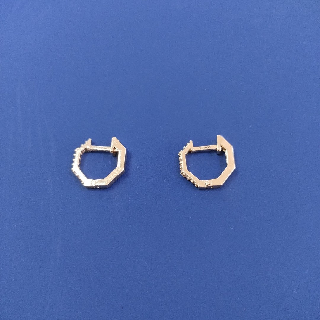 ARETES HUGGIES C CIRCONIAS 14K 1.7 GR (NUEVO)