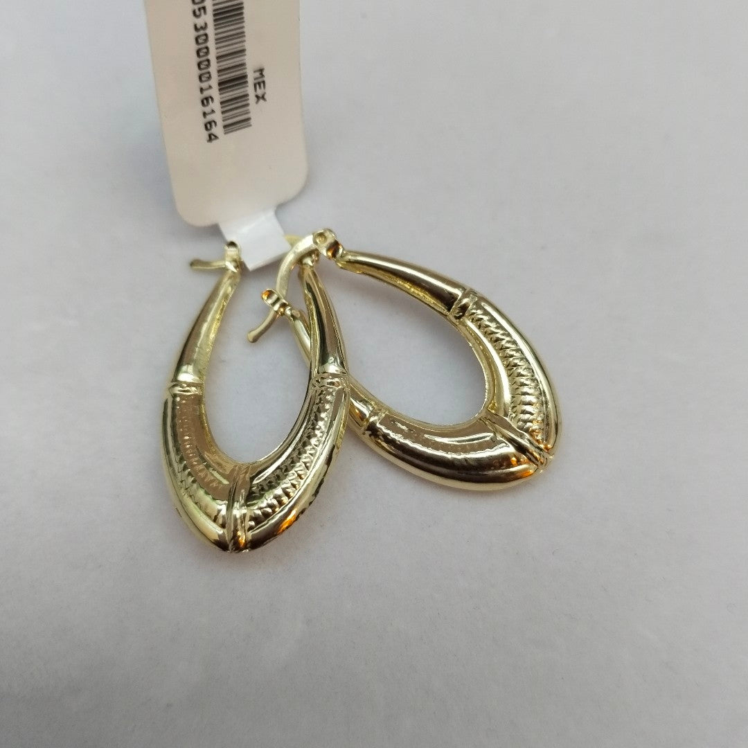 ARETES ARRACADAS ESTRIADAS 14K 2.6 GR (NUEVO)
