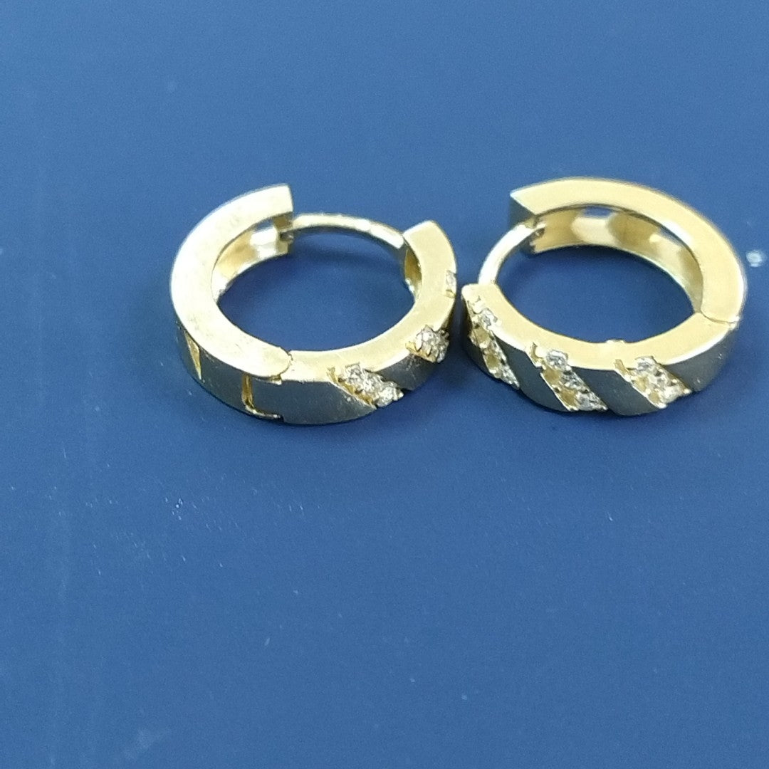 ARETES HUGGIES CON CIRCONIAS 14K 2.3 GR (NUEVO)