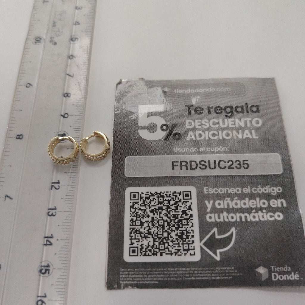 ARETES HUGGIE CON CIRCONIAS 14K 2.2 GR (NUEVO)
