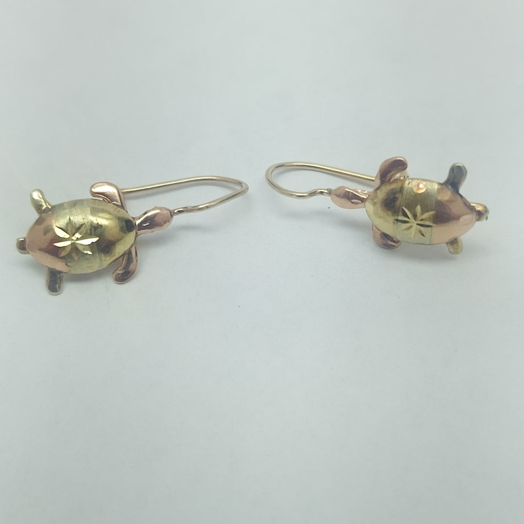 ARETES PAR ORO, ORO COMBINADO 10 K 1.6 GRMS (SEMINUEVO)