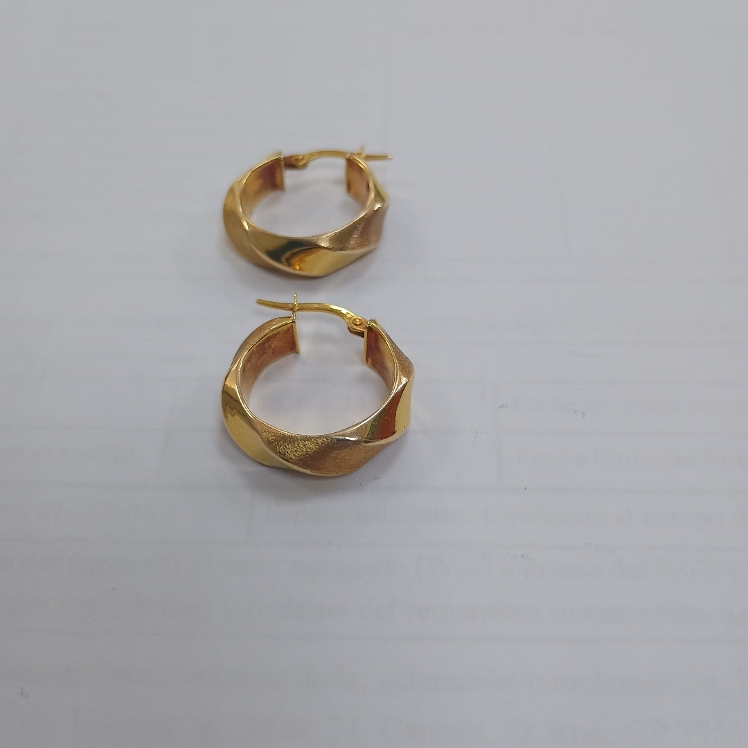 ARRACADAS PAR ORO 14 K 2.6 GRMS (SEMINUEVO)