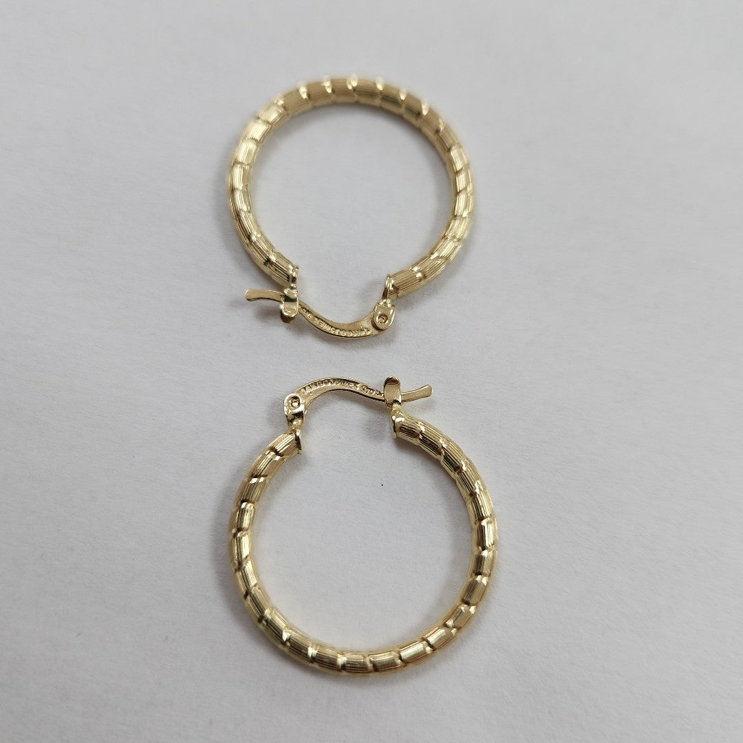 ARETES ARRACADAS LABRADAS 14K 3.2 GR (NUEVO)
