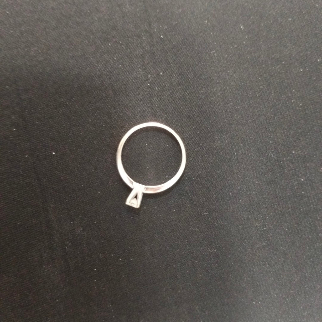 ANILLO ORO 14 K 1.9 GRMS (SEMINUEVO)