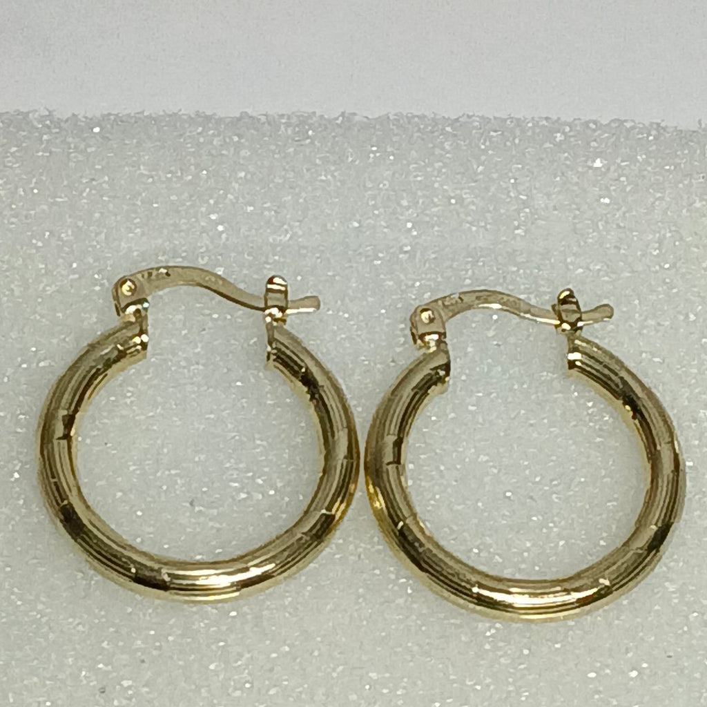 ARETES ARRACADAS 14K 2.7 GR (NUEVO)