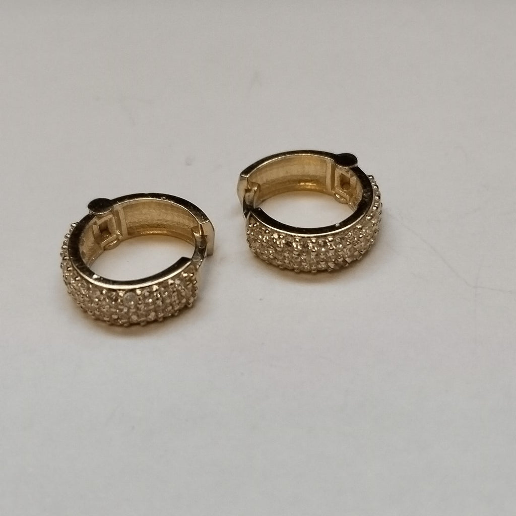ARETES HUGGIE CON CIRCONIAS 14K 2.1 GR (NUEVO)