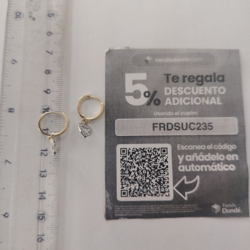 ARETES HUGGIES CON DIJE CORAZON Y CIRCONIAS 14K 2.2 GR (NUEVO)