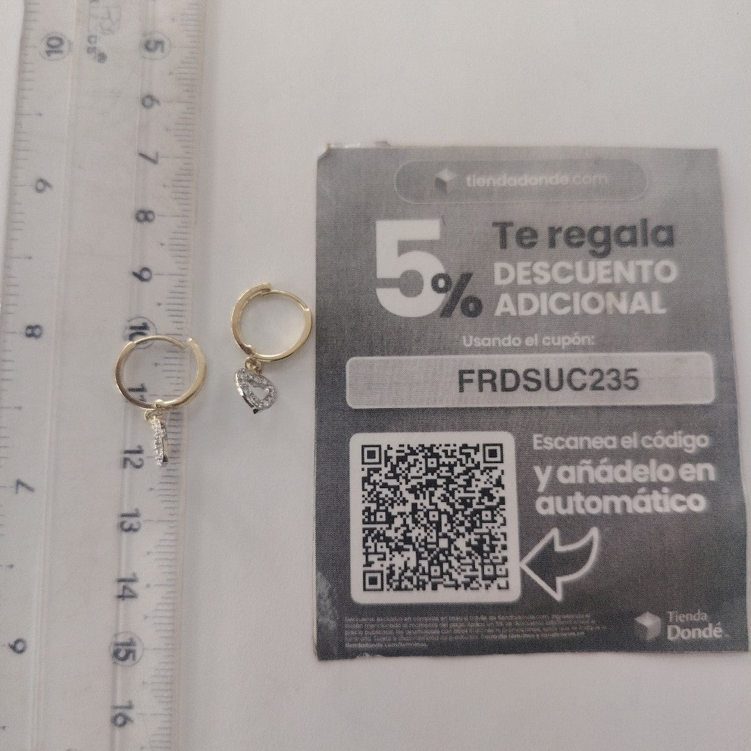 ARETES HUGGIES CON DIJE CORAZON Y CIRCONIAS 14K 2.2 GR (NUEVO)