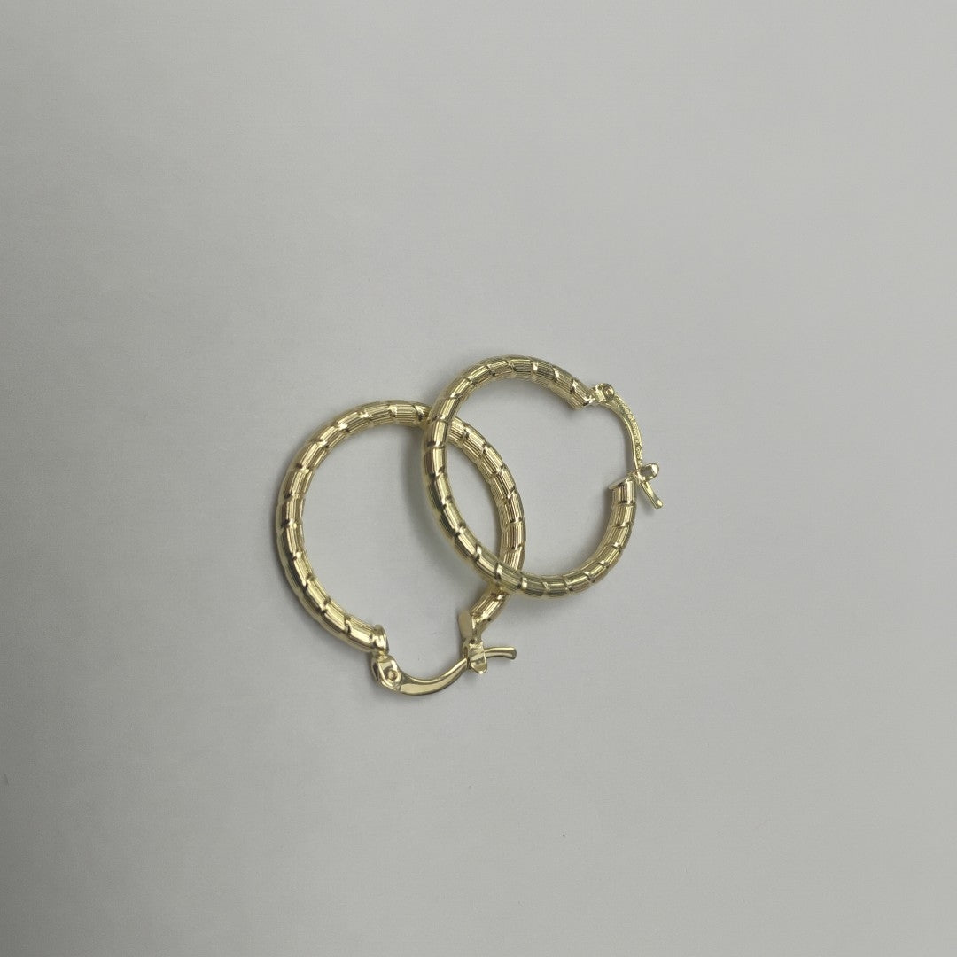 ARETES ARRACADAS LABRADAS 14K 3.3 GR (NUEVO)