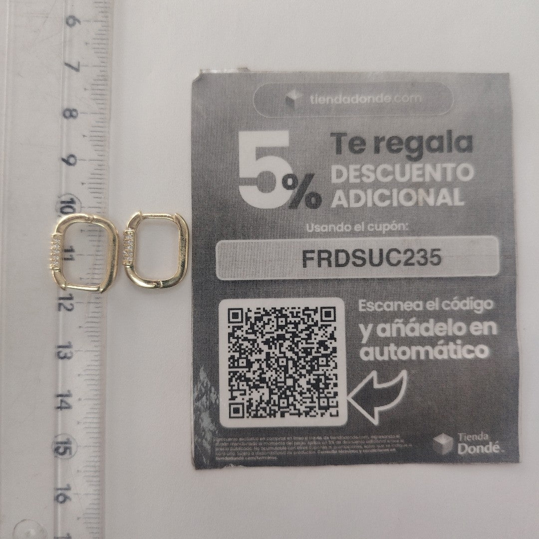 ARETES HUGGIES OVALADA C CIRCONIAS 14K 2.4 GR (NUEVO)