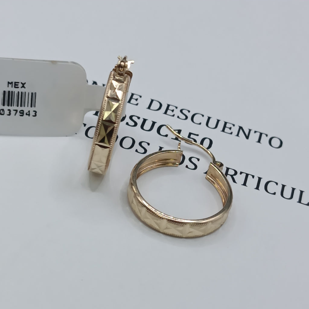 ARETES ARRACADAS LABRADAS 10K 2.3 GR (NUEVO)