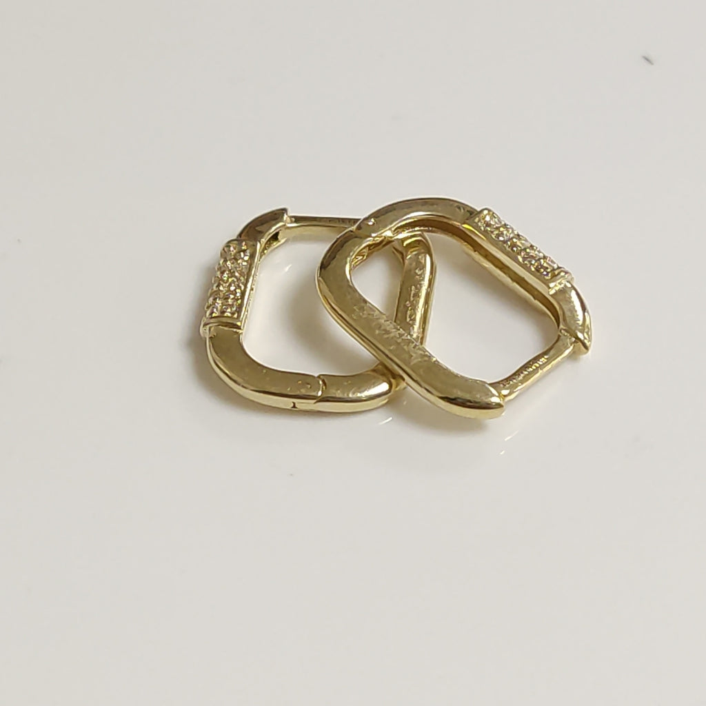ARETES HUGGIES OVALADA C CIRCONIAS 14K 2.4 GR (NUEVO)