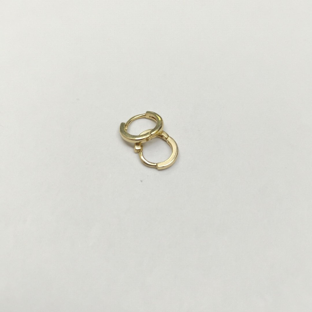 ARETES HUGGIE 14K 1.4 GR (NUEVO)