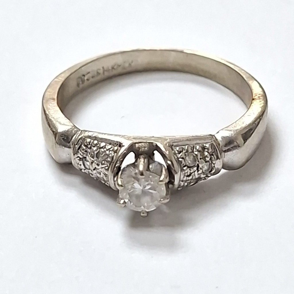 ANILLITO ORO 14 K 3.6 GRMS (SEMINUEVO)