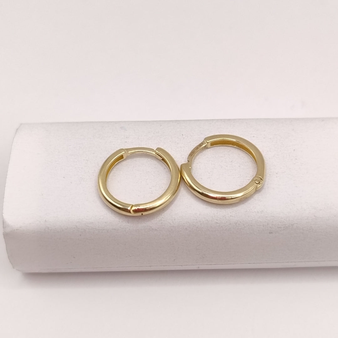 ARETES HUGGIES LISAS 14K 1.5 GR (NUEVO)
