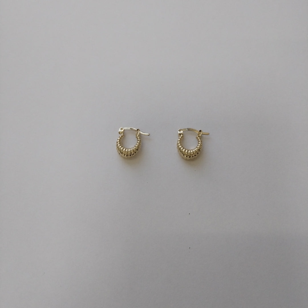 ARETES ARRACADA ESTRIADAS 14K 1.1 GR (NUEVO)