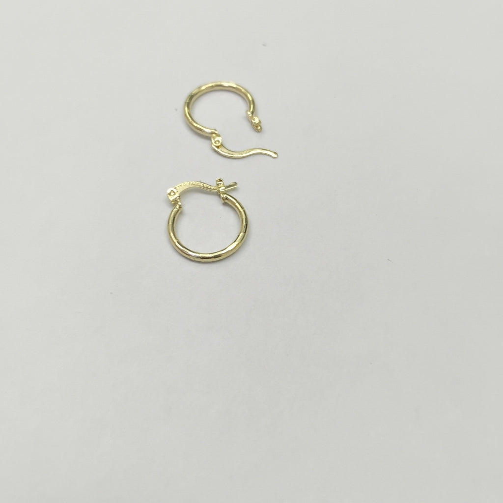 ARETES ARRACADAS ESTRIADAS 14K 1.4 GR (NUEVO)
