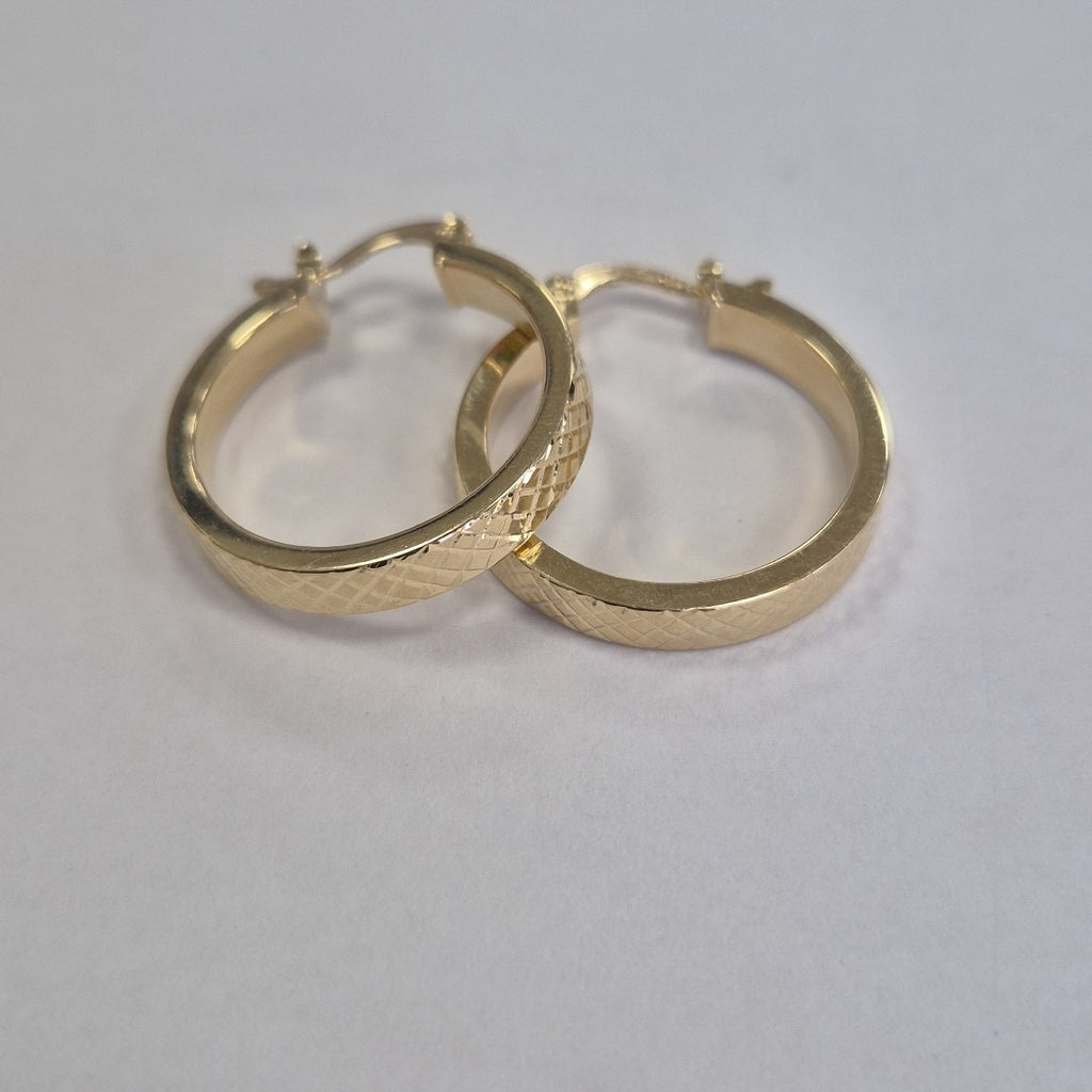 ARETES TEJIDO ARRACADAS FACETADAS 14K 2.9 GR (NUEVO)