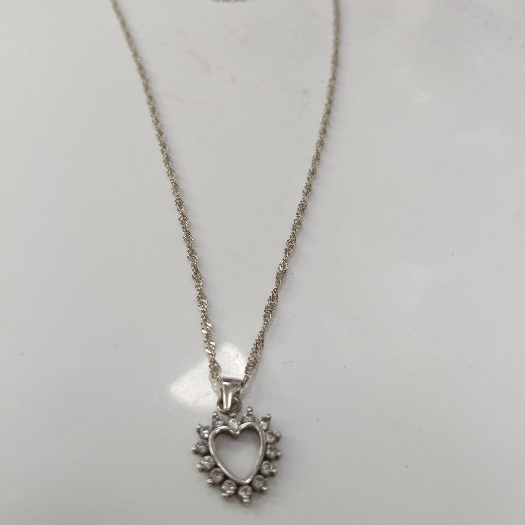 CADENA, DIJE PLATA 3.8 GRMS (SEMINUEVO)