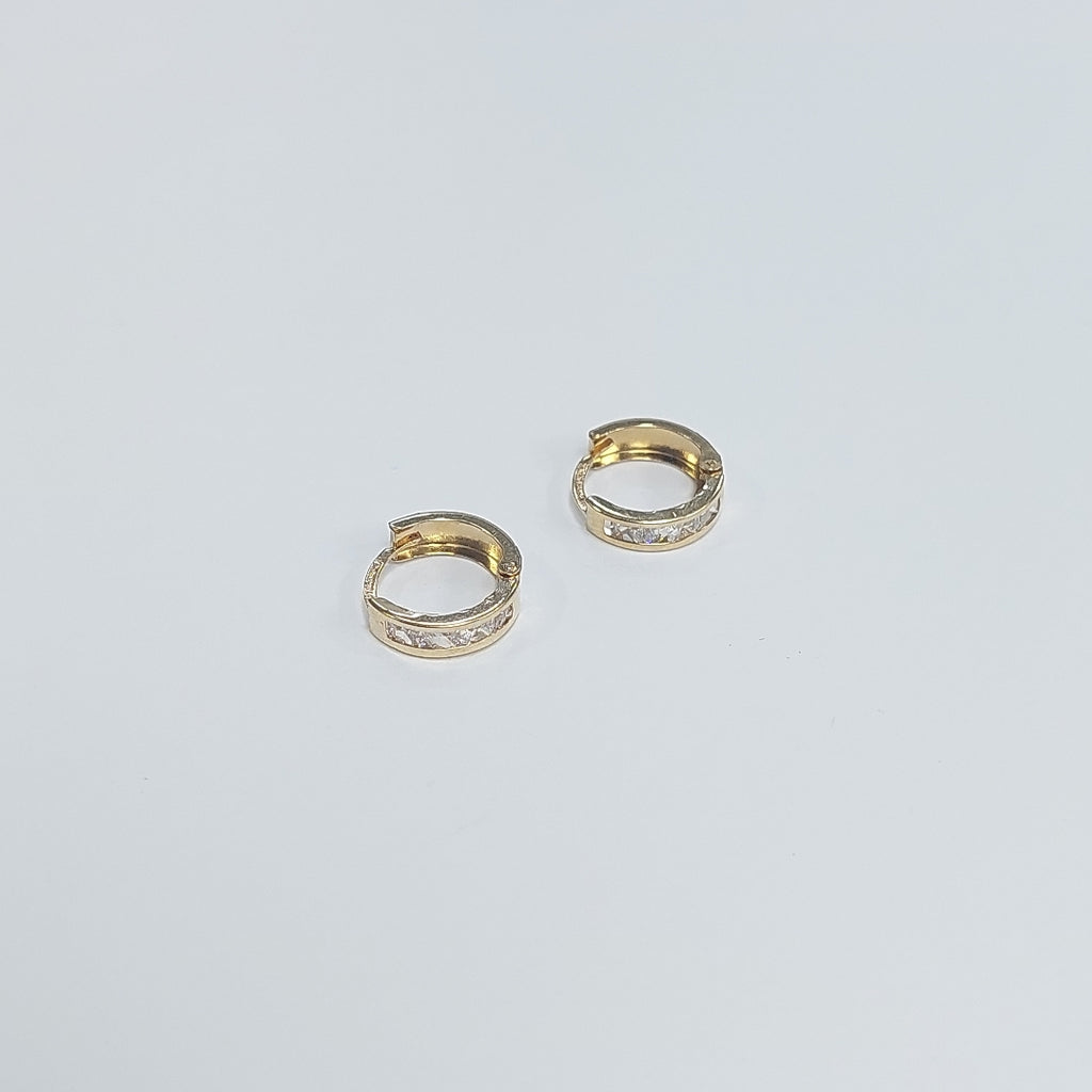 ARETES ARRACADAS C CIRCONIAS 10K 1.2 GR (NUEVO)
