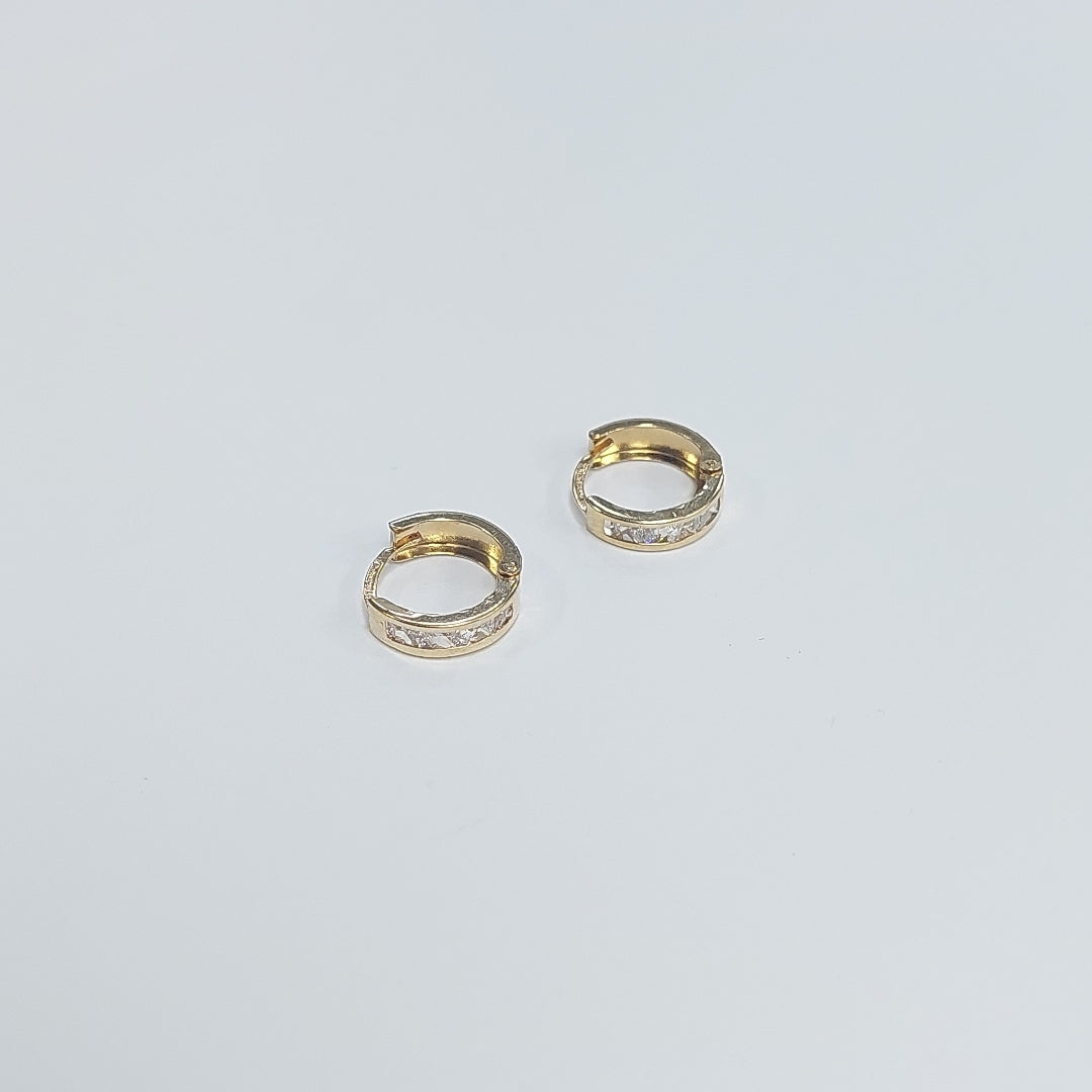 ARETES ARRACADAS C CIRCONIAS 10K 1.2 GR (NUEVO)