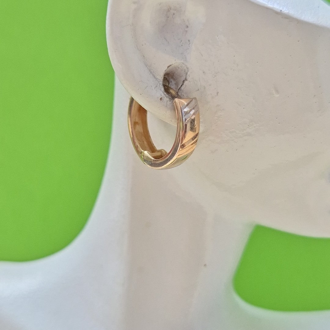 ARETES PAR ORO 14 K 1 GRMS (SEMINUEVO)