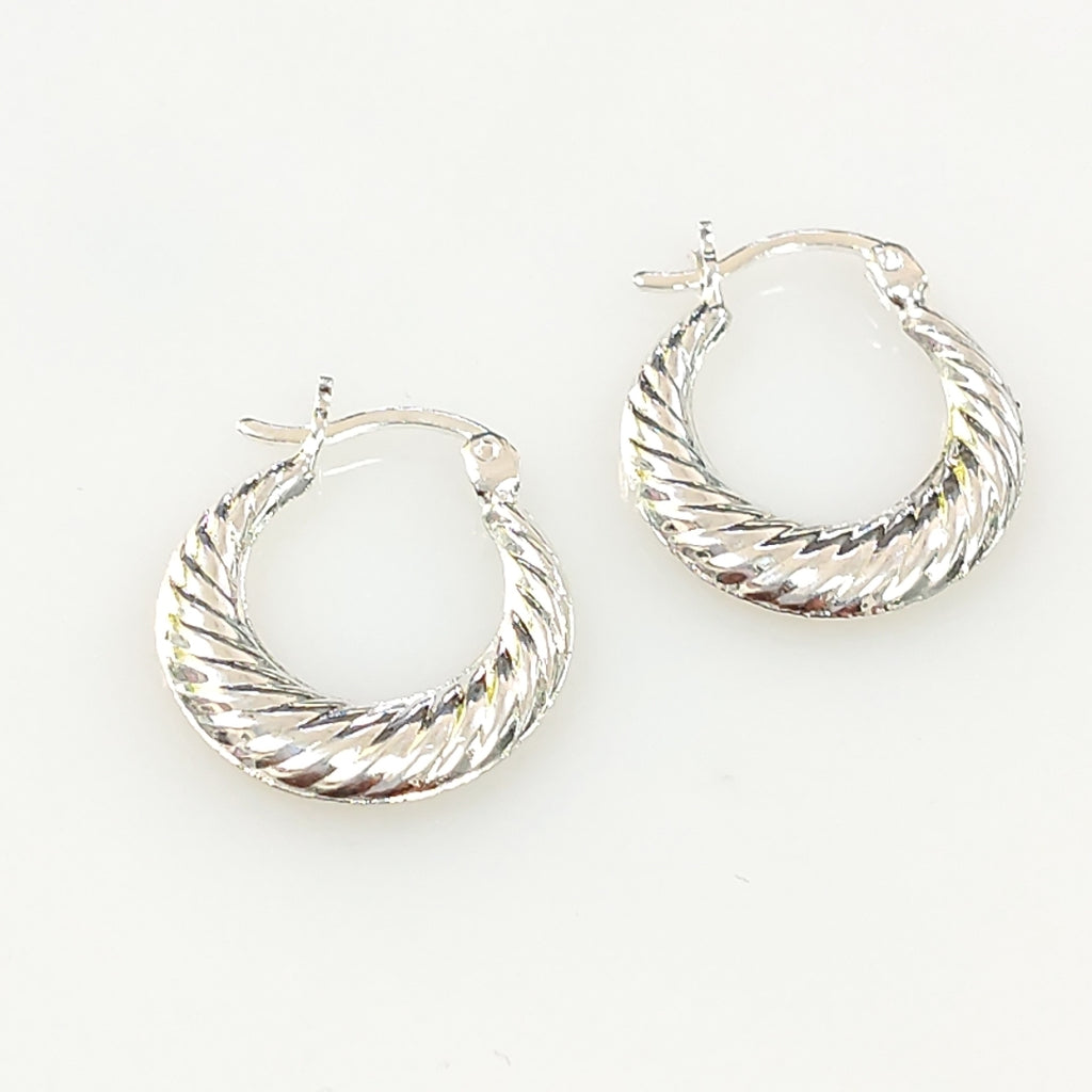 ARETES PAR PLATA 1.8 GRMS (SEMINUEVO)