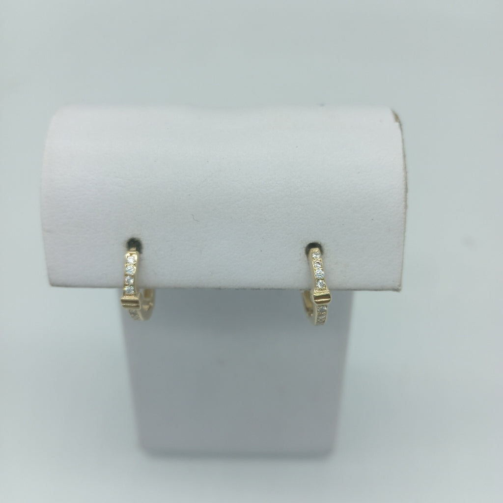 ARETES HUGGIES C CIRCONIA 14K 1.8 GR (NUEVO)