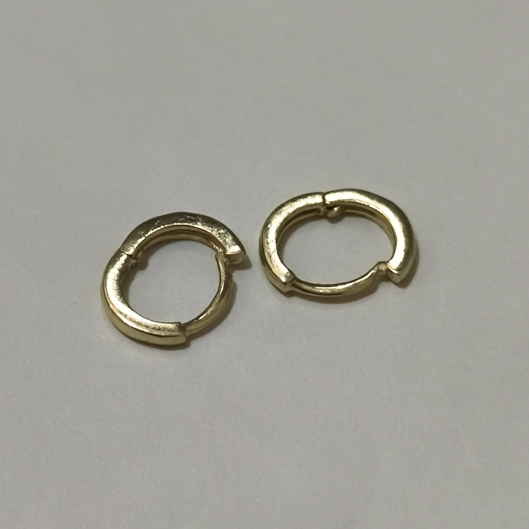 ARETES HUGGIE 14K 1.3 GR (NUEVO)