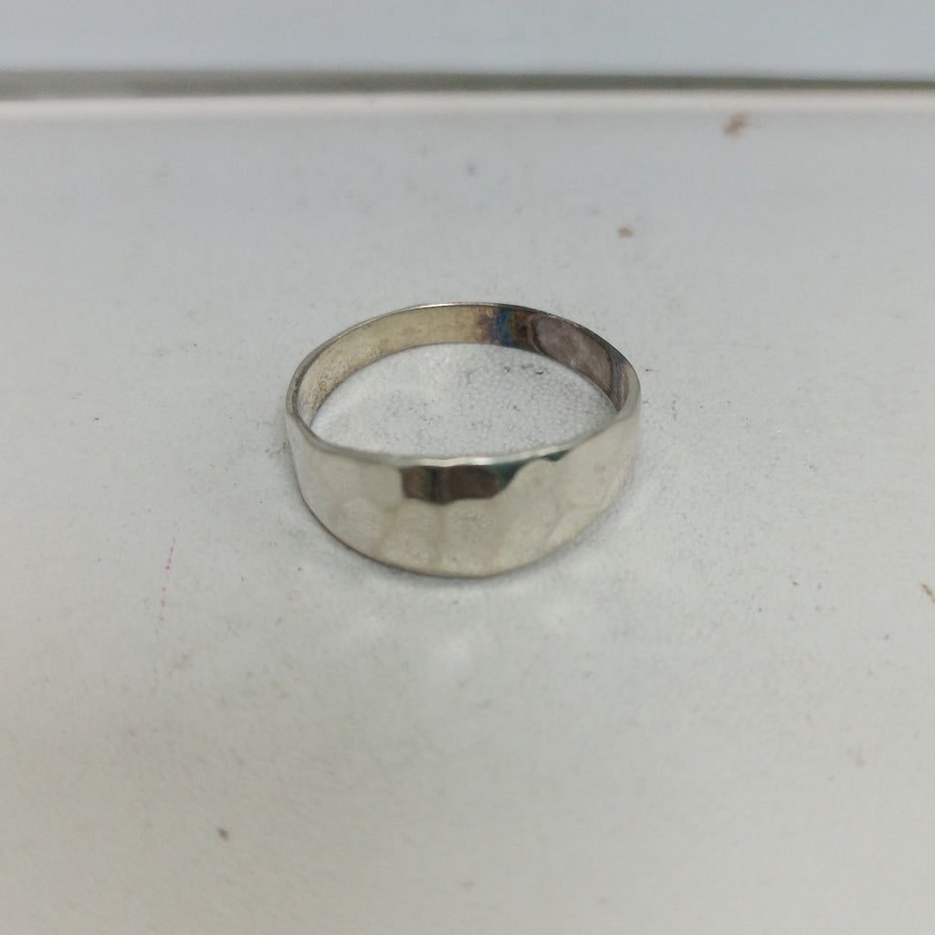 ANILLITO PLATA 15.6 GRMS (SEMINUEVO)