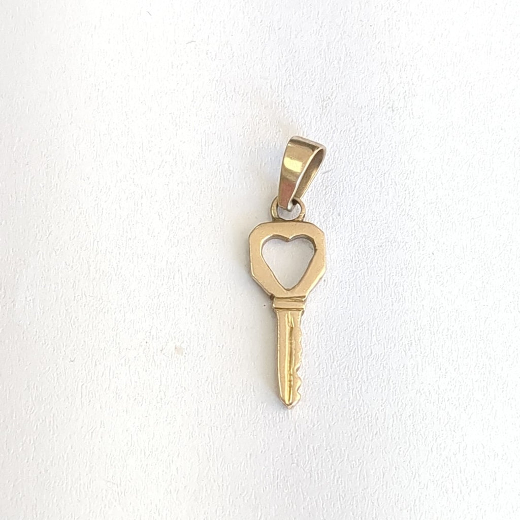 DIJE ORO 10 K 0.9 GRMS (SEMINUEVO)