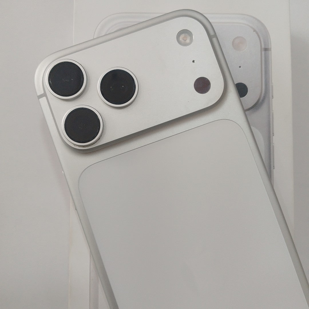 CELULAR APPLE IPHONE 17 PRO MAX A3525 (2025) 512 GB 12 GB RAM (SEMINUEVO)