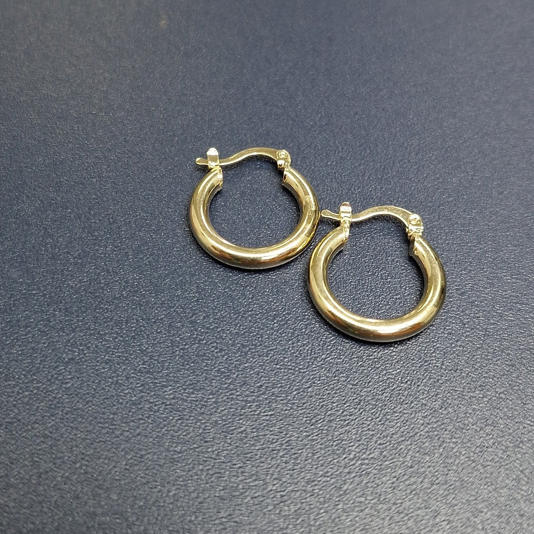 ARETES TEJIDO ARRACADAS LISAS 14K 1.6 GR (NUEVO)