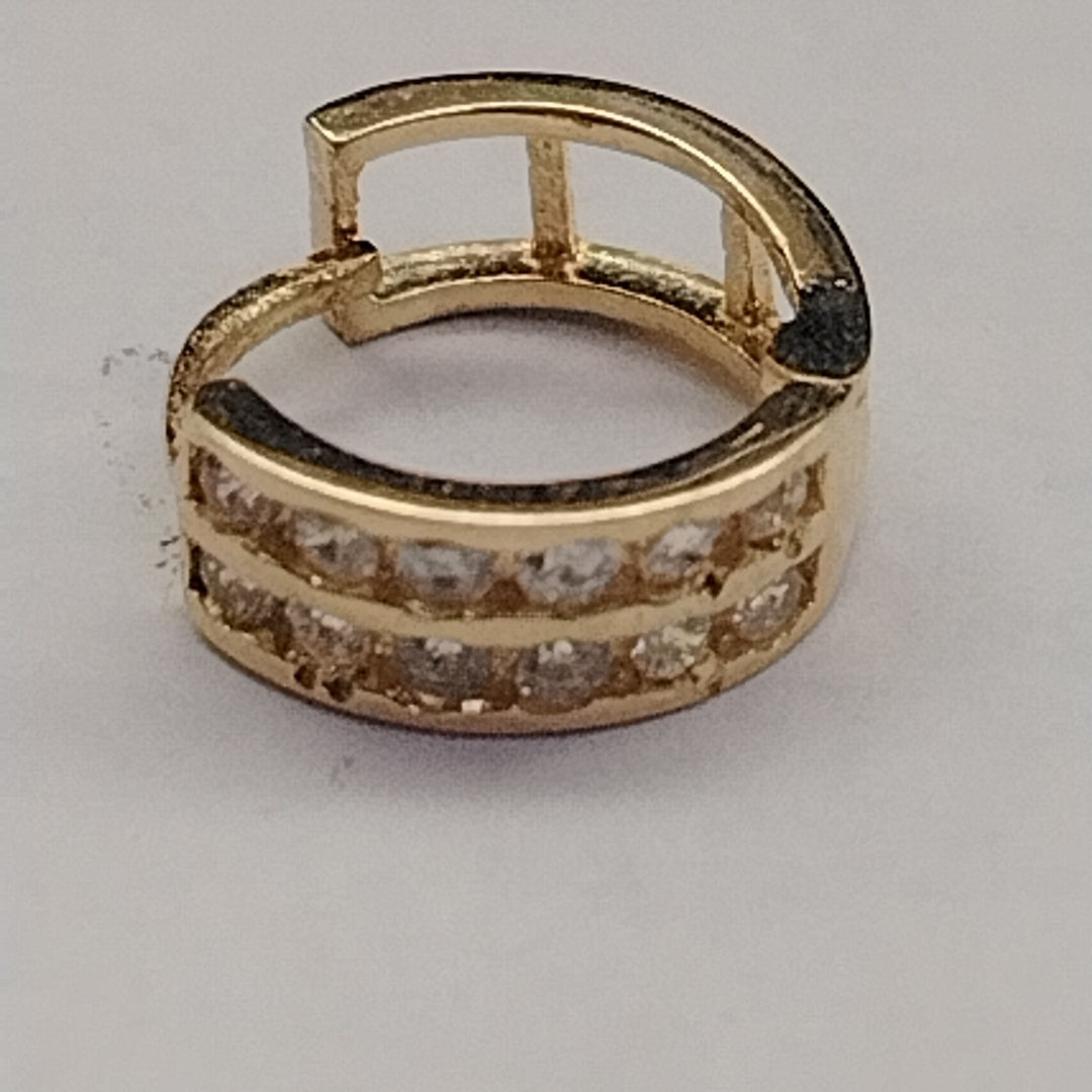 ARETES HUGGIES C CIRCONIAS 14K 1.7 GR (NUEVO)
