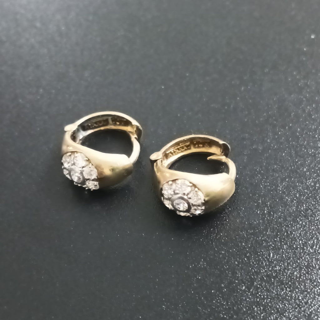 ARRACADAS PAR ORO 10 K 3.1 GRMS (SEMINUEVO)