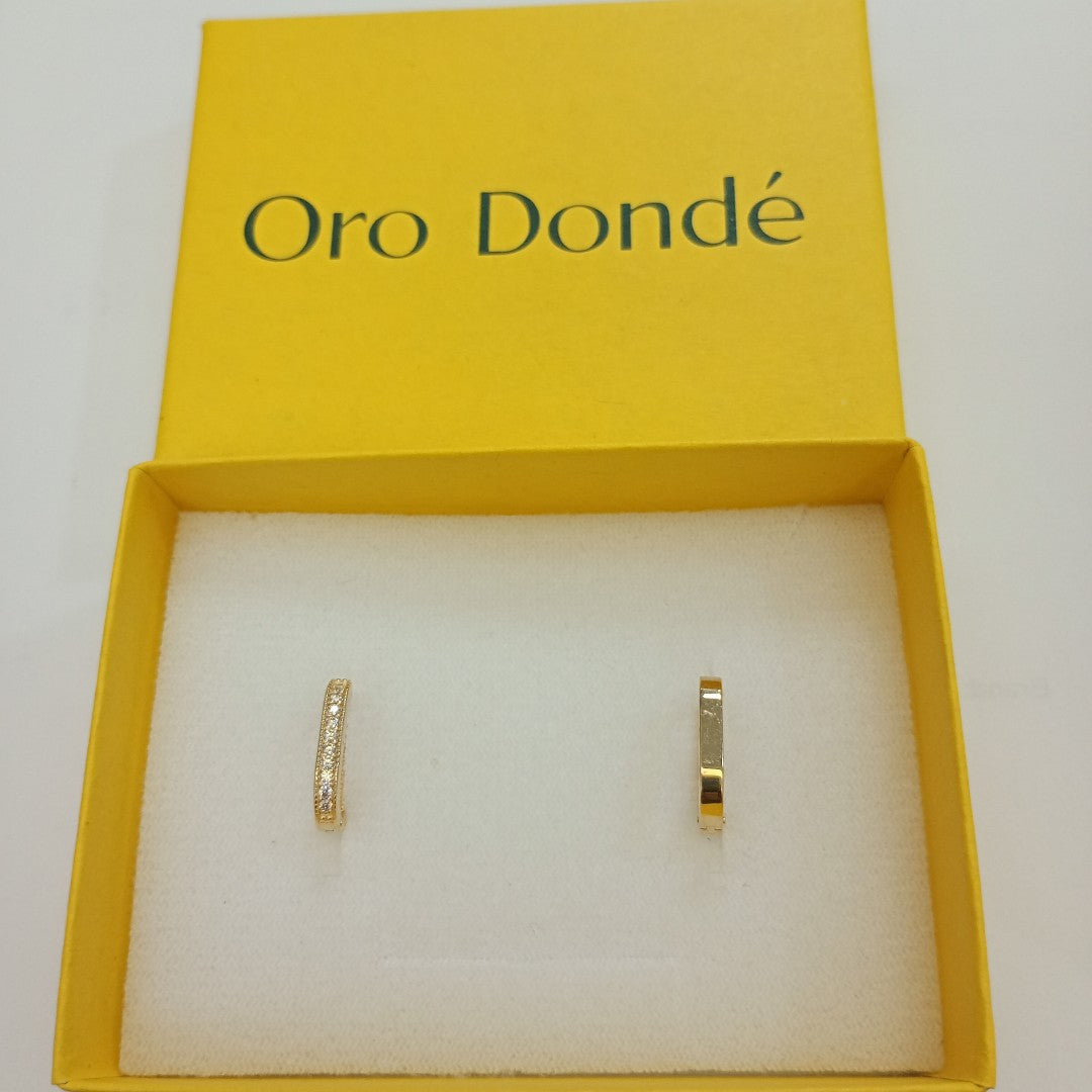 ARETES HUGGIES OVALADA C CIRCONIAS 14K 2.5 GR (NUEVO)