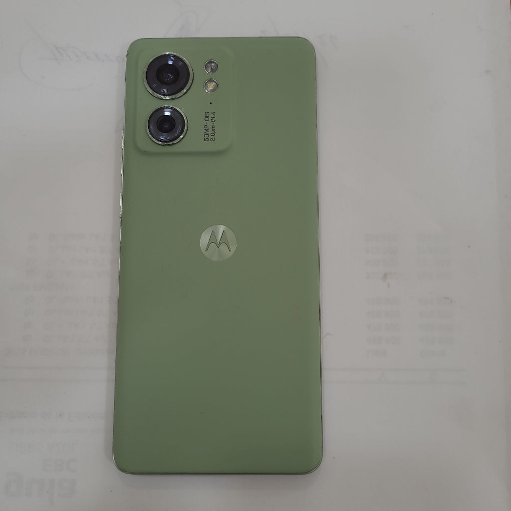 CELULAR MOTOROLA EDGE 40 XT2303-2 (2023) 256 GB 8 GB RAM (SEMINUEVO)