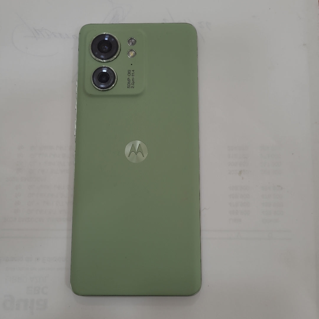 CELULAR MOTOROLA EDGE 40 XT2303-2 (2023) 256 GB 8 GB RAM (SEMINUEVO)