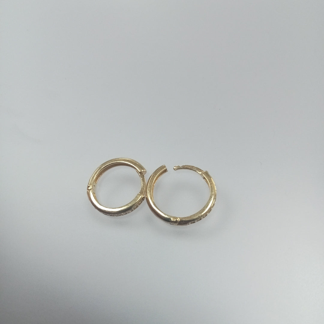 ARETES HUGGIES C CIRCONIA 14K 1.6 GR (NUEVO)