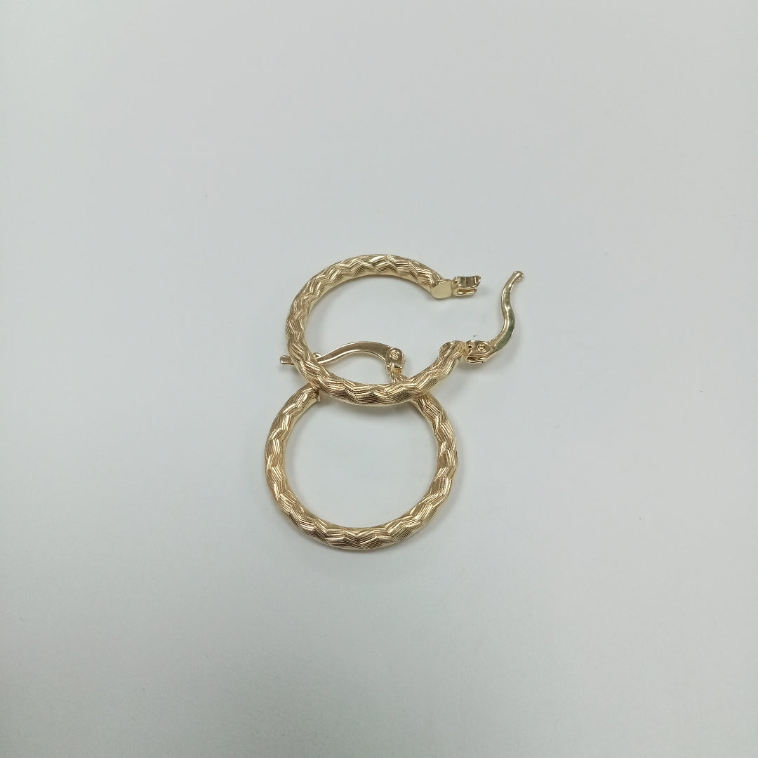 ARETES ARRACADAS LABRADAS 14K 2.1 GR (NUEVO)